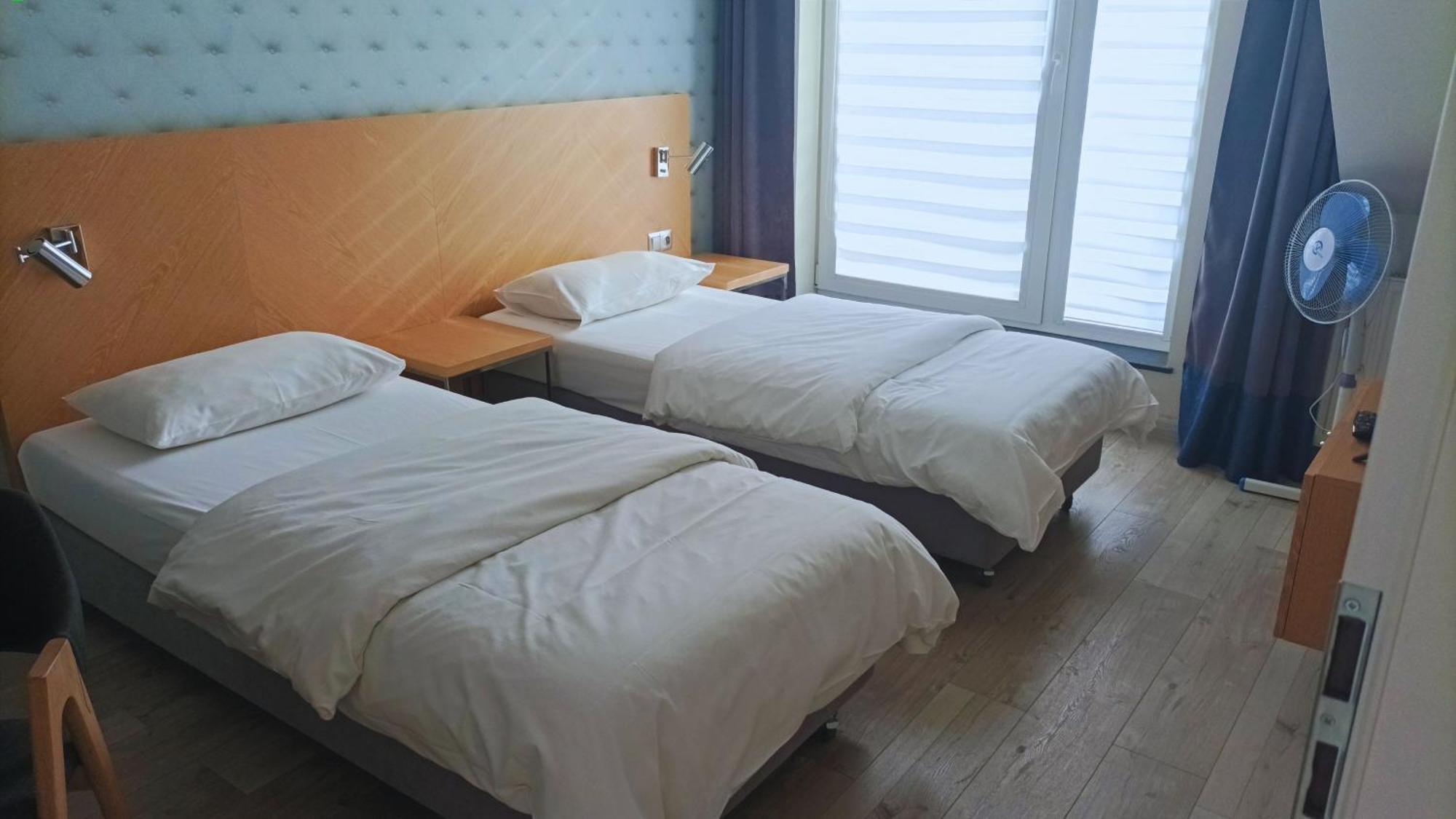 Hotel Marina Club Old Town View Гданск Екстериор снимка