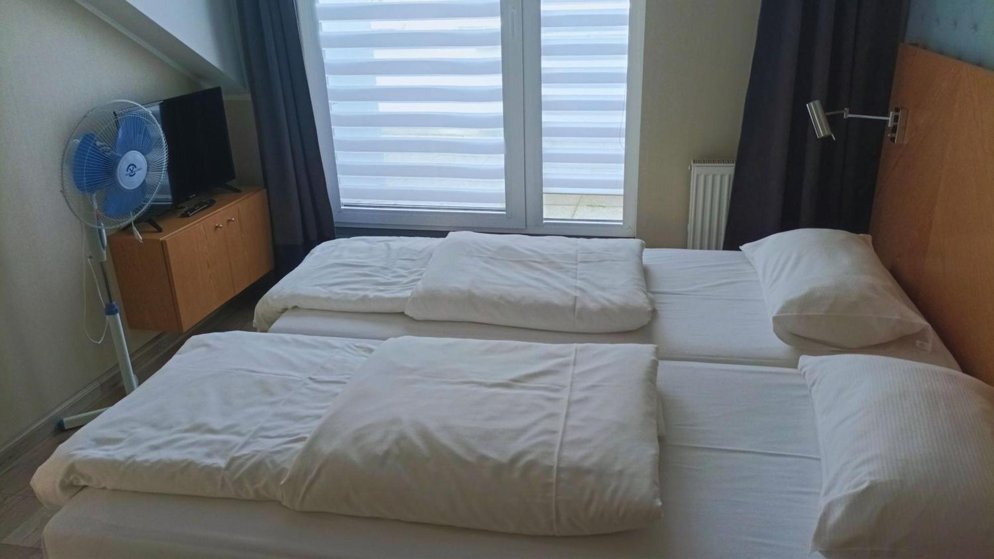 Hotel Marina Club Old Town View Гданск Екстериор снимка